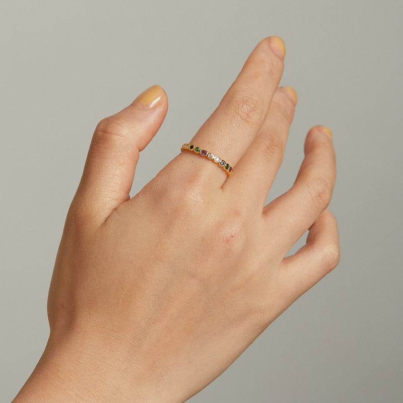 Vergoldeter Ring mit Zirkonia