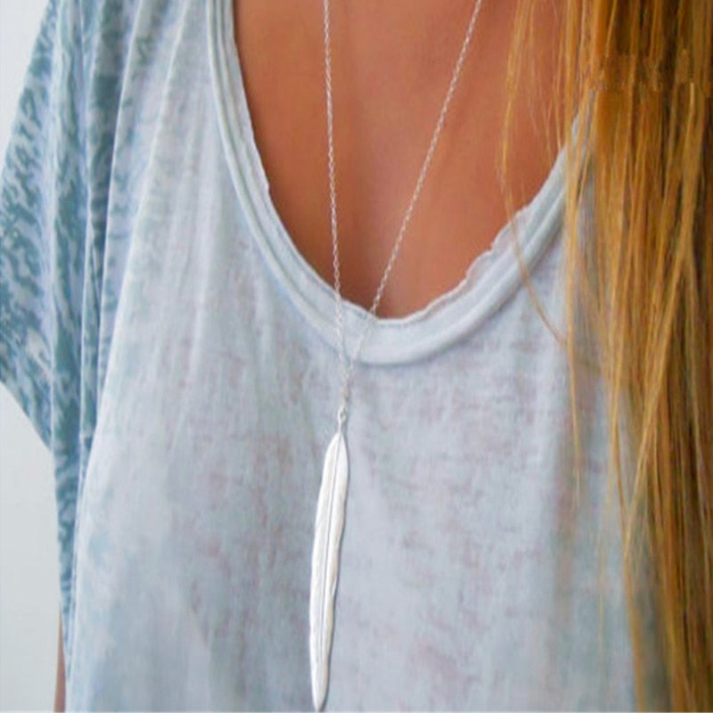 Colar Longo Foliage Folheado a Ouro ou Prata
