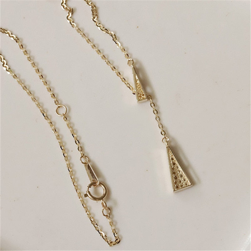 Colar Fashion Minimalista Pingente com Zircônias Folheado a Ouro