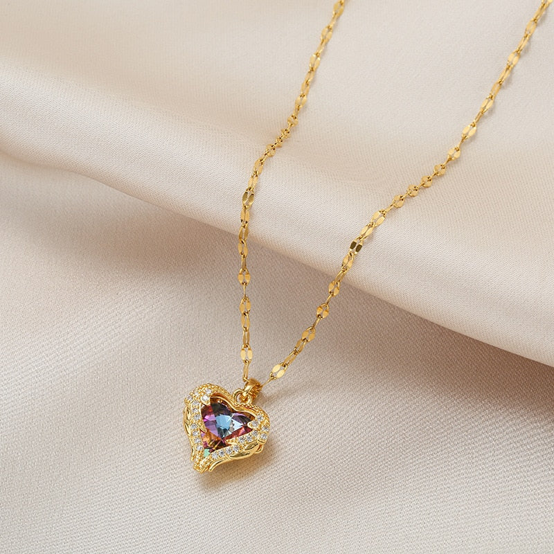 Colar Luxury Pingente de Coração Folheado a Ouro